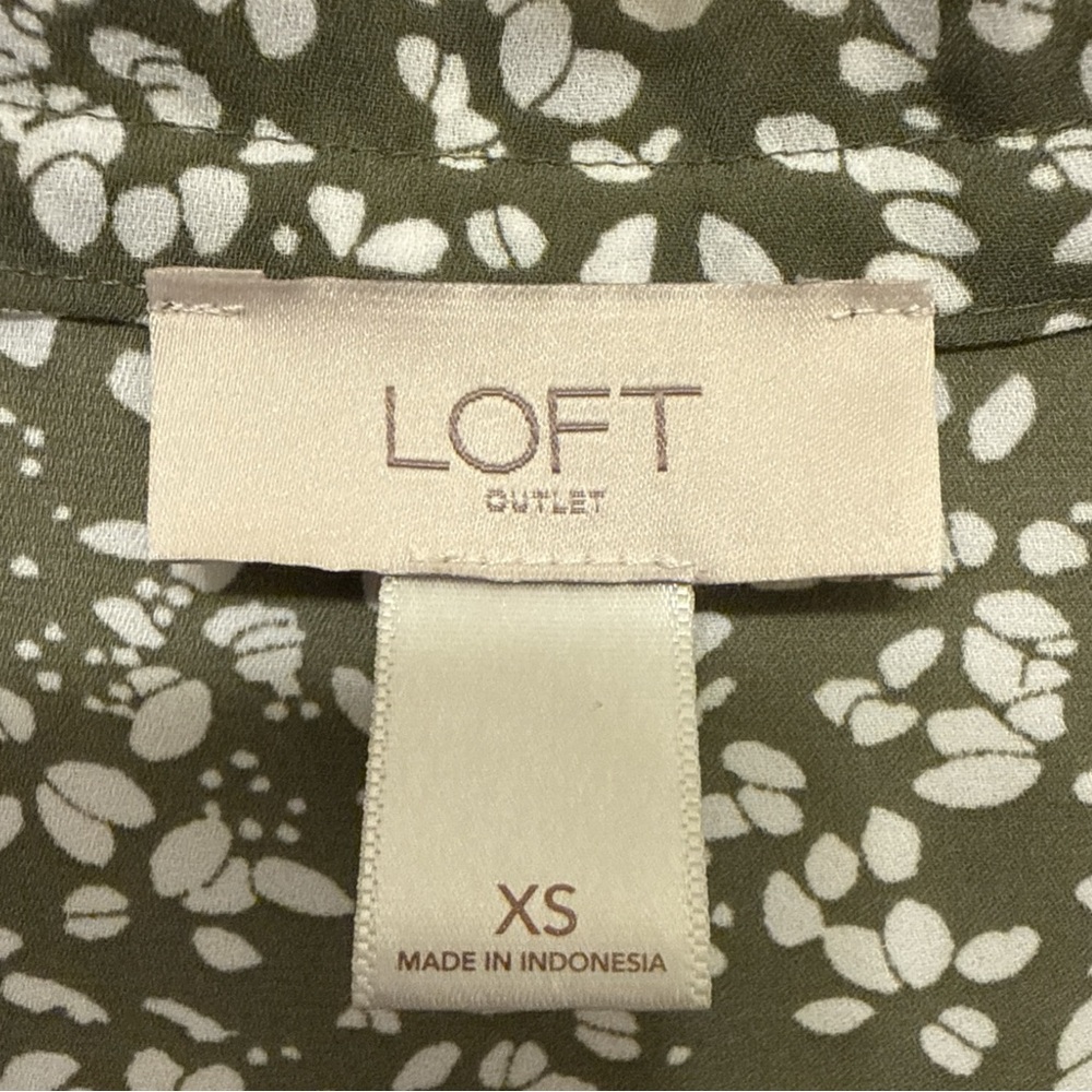 LOFT Outlet Olive Floral Slim Tie Neck Sleeveless Blouse XS - Picture 7 of 8